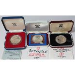 Three silver proof crowns comprising two Pobjoy Mint Isle of Man and 1977 Silver Jubilee, all with