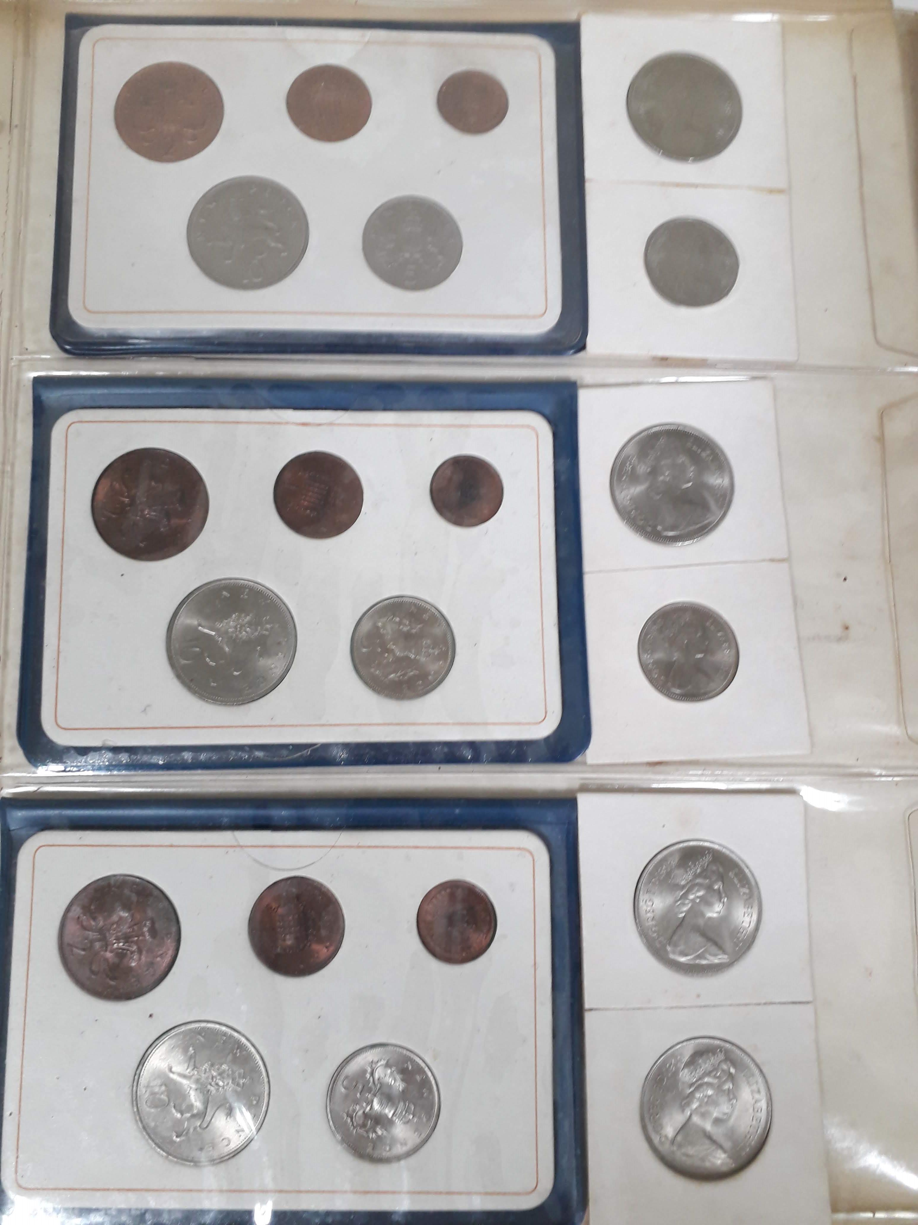 An album of GB and world coins, mainly proof sets, mid 20th century. - Bild 7 aus 12