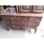 An Edwardian mahogany dressing table.