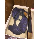 A pair of vintage Kendal Milne & Co ladies shoes, approximate size UK 7.