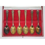 A cased set of six hallmarked silver teapsoons.