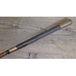 A 15ct gold mounted leather handled riding crop by Thomas Brigg & Sons, hallmarked: Charles Cooke,