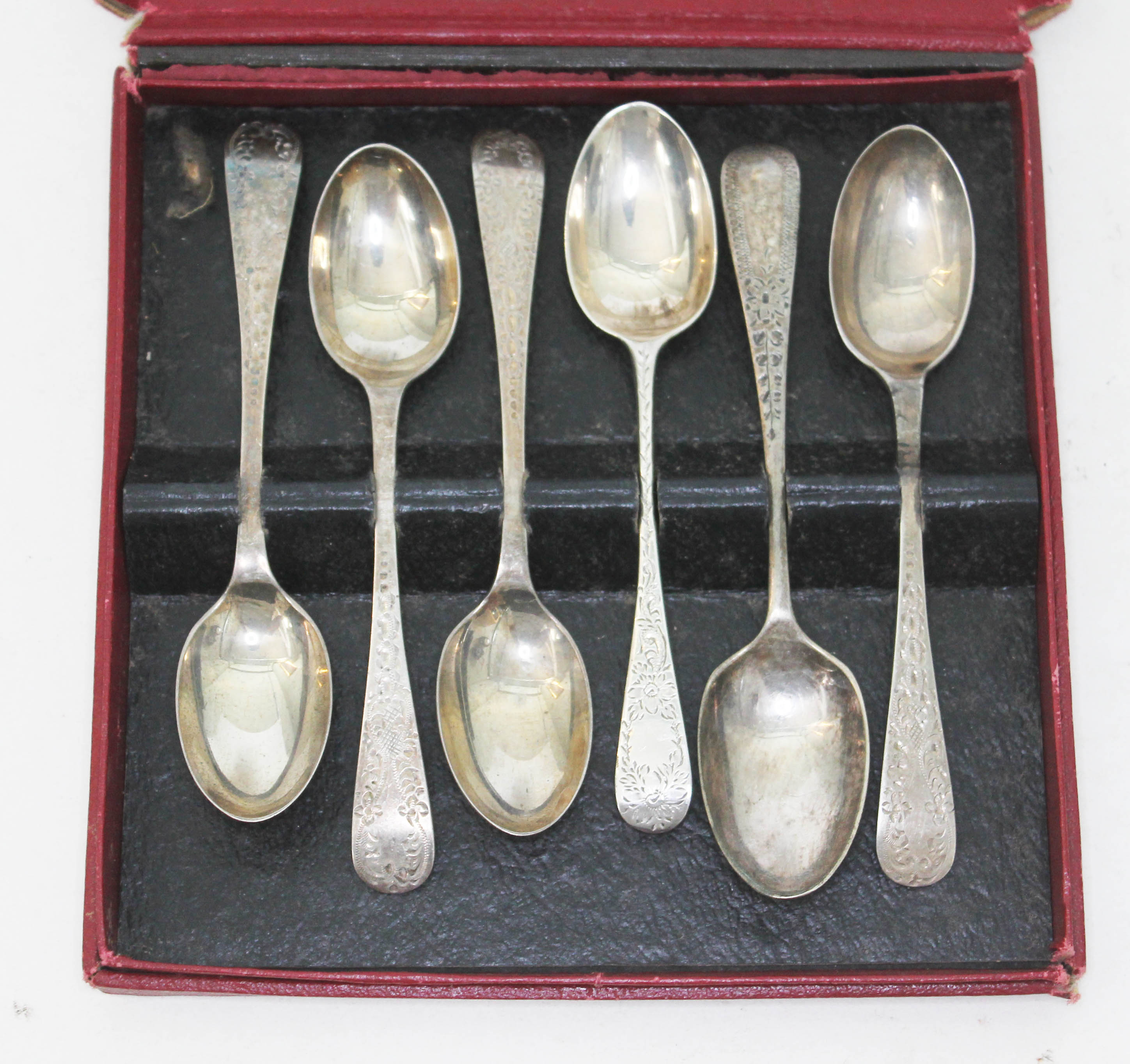 A boxed et of six hallmarked silver teaspoons.