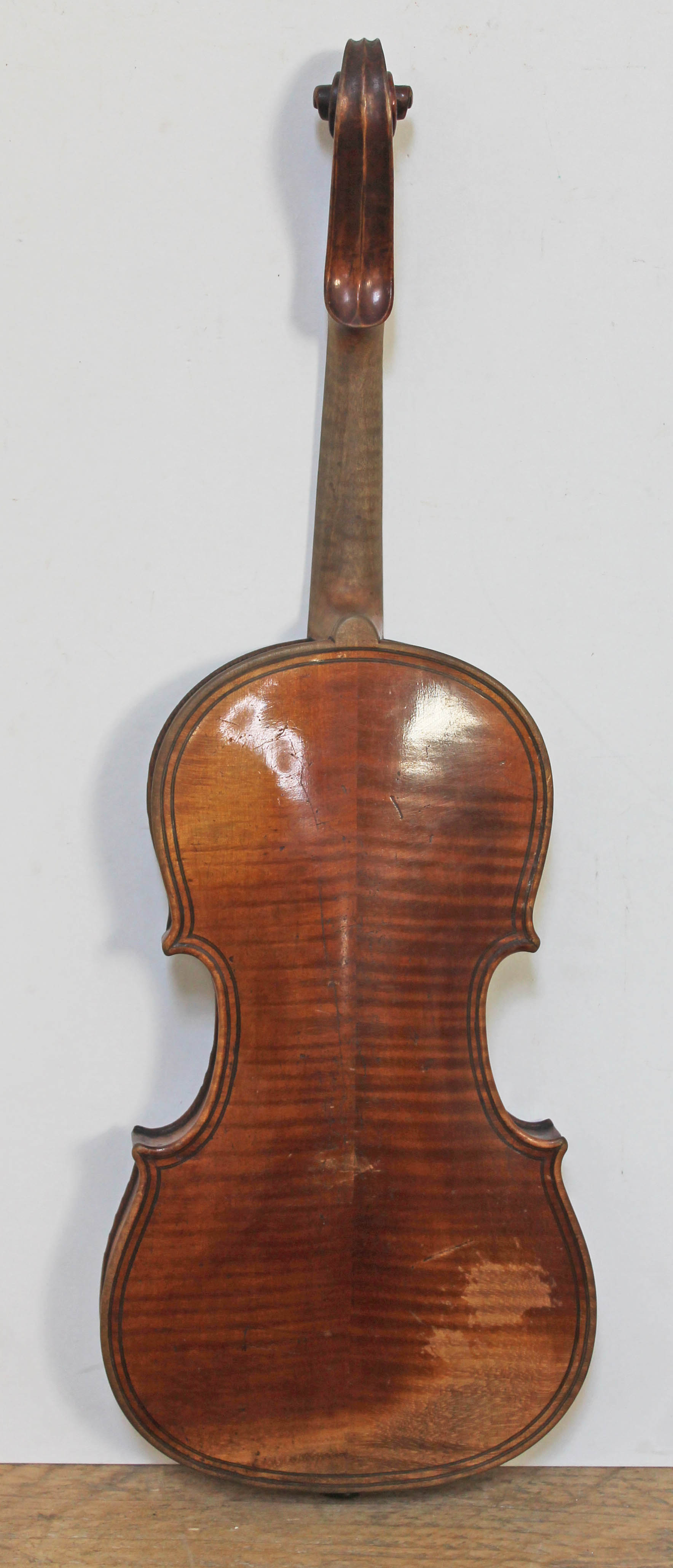 An antique violin, two piece back, length 356mm, with hard case. Condition - 4cm split running - Image 4 of 4