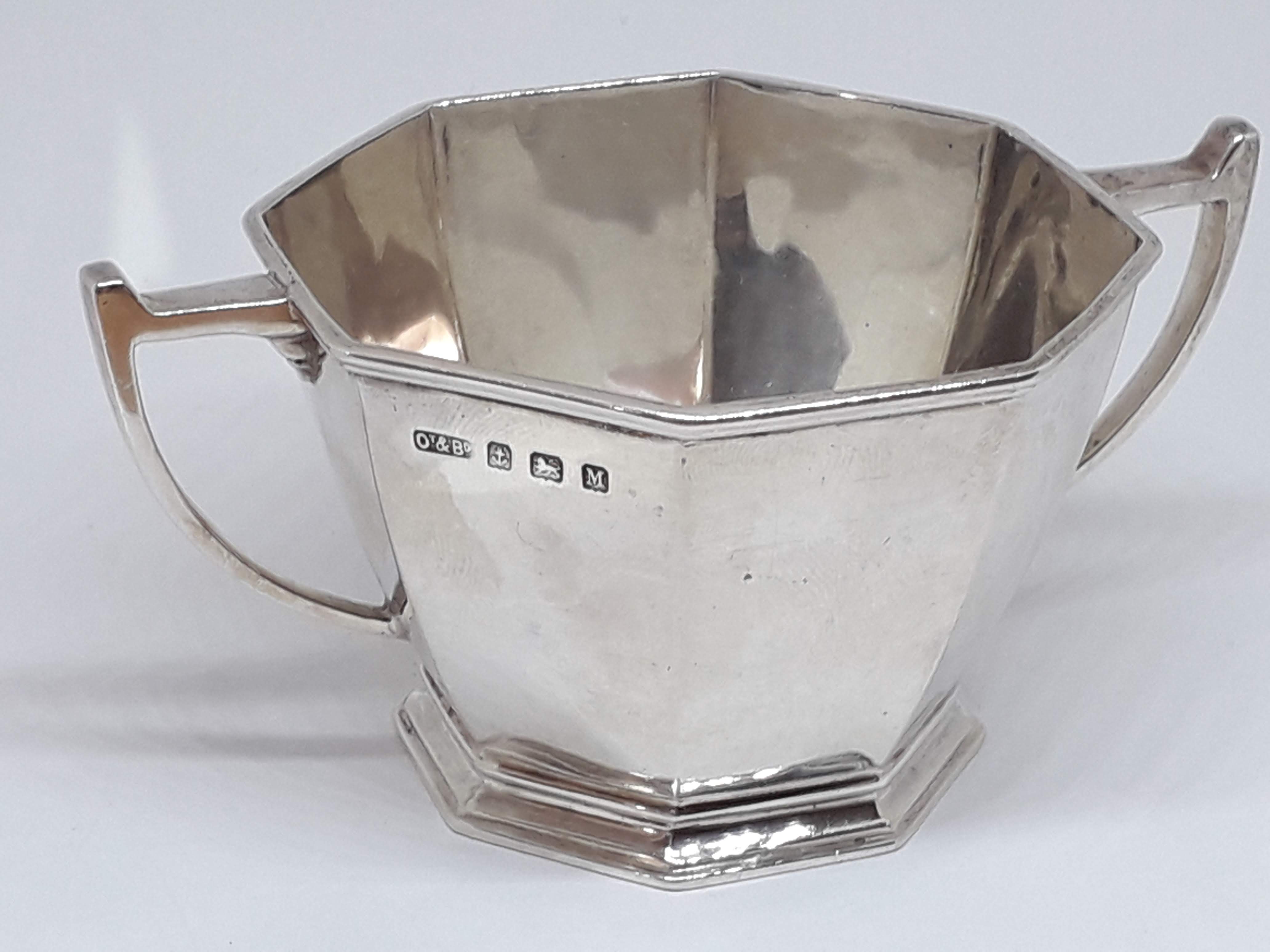 A three piece silver bachelors tea set comprising teapot, cream jug and sugar bowl, Ollivant & - Image 5 of 7