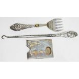 A mixed lot of hallmarked silver comprising a card case, a silver handle button hook and a silver