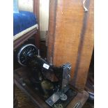 An Selecta - Paris, hand cranked sewing machine in case