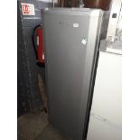 A Beko freezer Catalogue only, live bidding available via our website. If you require P&P please