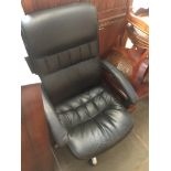An office swivel chair Catalogue only, live bidding available via our website. If you require P&P