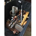 A canvas bag of tools Catalogue only, live bidding available via our website. If you require P&P