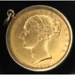 Victoria 1872 shield back sovereign, hallmarked 9ct gold mount, gross wt. 9.03g.