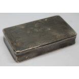 A French silver snuff box, length 83mm, wt. 76.20g.