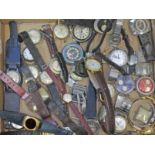 A tray of mainly vintage wristwatches