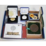 A group of three commemorative silver coins, other commemorative coins and a Queen Mary Royal Mint