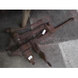 An old large cast iron clamp/vice Catalogue only, live bidding available via our website. If you