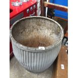 A galvanised dolly tub Catalogue only, live bidding available via our website. Please note if you