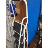 Metal step ladders with rail Catalogue only, live bidding available via our website. Please note