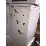 An LEC fridge