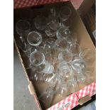 Box of glassware Catalogue only, live bidding available via our website. Please note if you