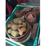 A crate of terracotta plant pots Catalogue only, live bidding available via our website. Please note