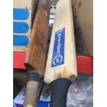 2 vintage cricket bats. Catalogue only, live bidding available via our website. If you require P&P