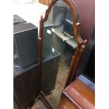 A cheval mirror Catalogue only, live bidding available via our website. If you require P&P please