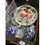 Small box of ceramics and glass Catalogue only, live bidding available via our website. If you