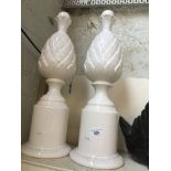 2 interior designer pineapple columns Catalogue only, live bidding available via our website. If you