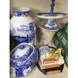 Various misc pottery / ceramics to include blue and white and a Royal Doulton "Winnie the Pooh"