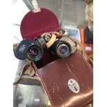 Carl Zeiss Jena Zenoptem 8x30 binoculars in leather case Catalogue only, live bidding available