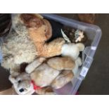 A crate of teddys and dolls Catalogue only, live bidding available via our website. If you require