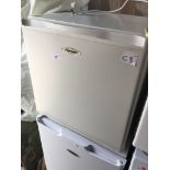 A Fridgemaster fridge Catalogue only, live bidding available via our website. If you require P&P