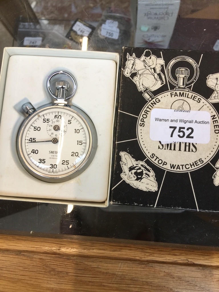 A boxed Smiths stopwatch Catalogue only, live bidding available via our website. If you require P&