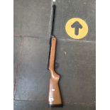 A BSA Meteor .22 air rifle Catalogue only, live bidding available via our website. Please note we