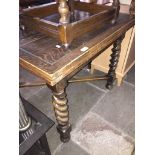 Twist leg oak draw leaf table` Catalogue only, live bidding available via our website. Please note