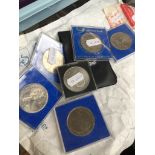 Bag of verious coins Catalogue only, live bidding available via our website. Please note we can only