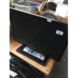 A Toshiba LCD 19" TV - no original remote ( there is a Panasonic remote ). Catalogue only, live