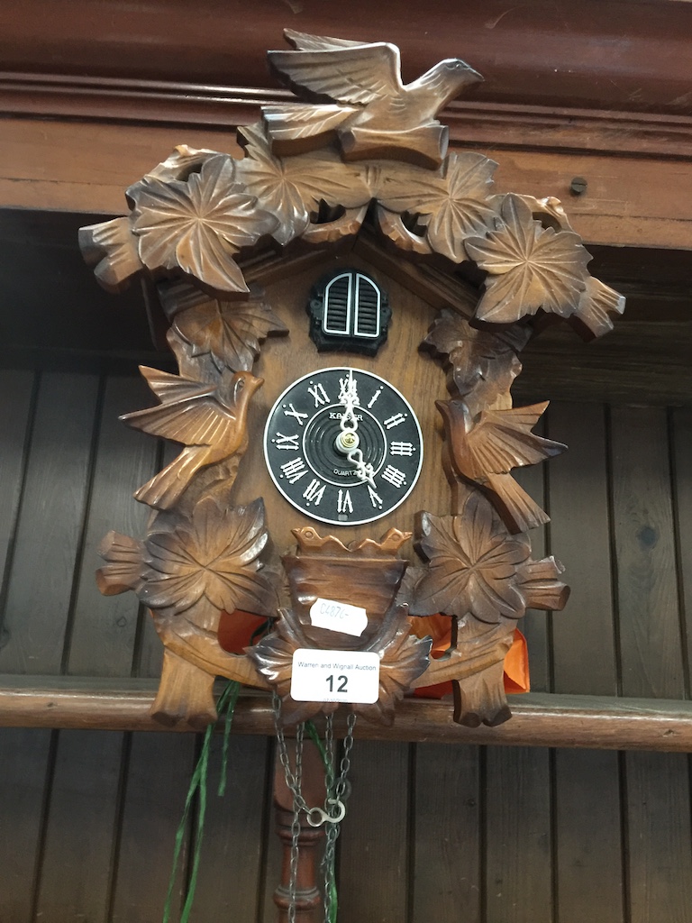 A cuckoo clock Catalogue only, live bidding available via our website. Please note we can only