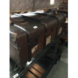 A vintage Standex travel trunk. Catalogue only, live bidding available via our website. Please