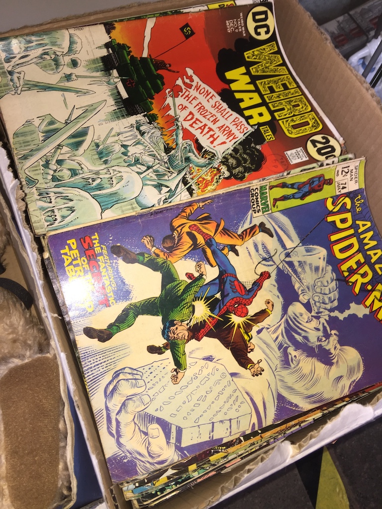 A box of 1960s/70s DC, Marvel comics etc Catalogue only, live bidding available via our website.