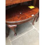 Oval mahogany coffee table Catalogue only, live bidding available via our website. Please note we