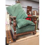 Oak bergere armachir - as seen Catalogue only, live bidding available via our website. Please note