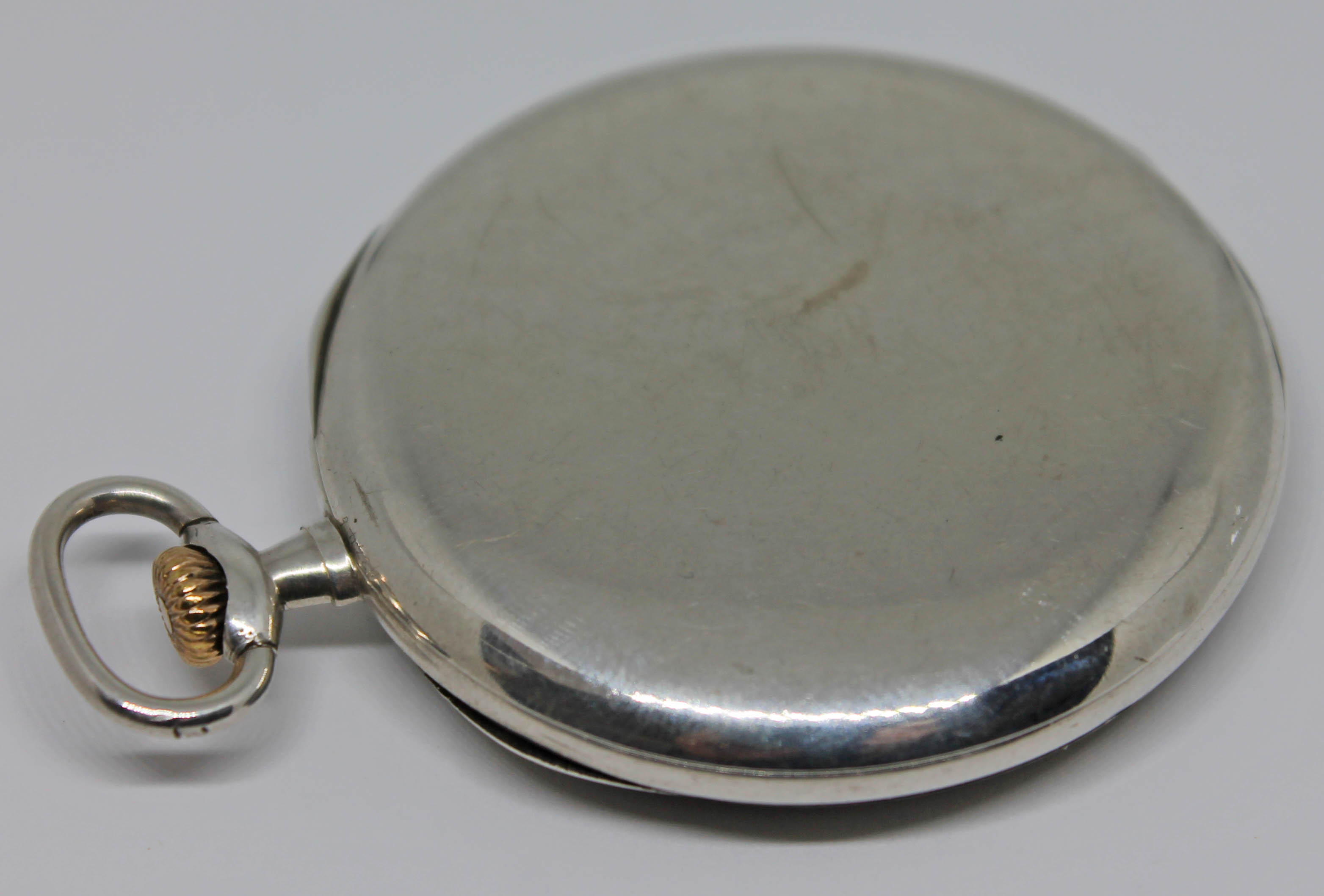 A 1920s silver cased pocket watch with silver tone guilloche dial, Arabic numerals and breguet hands - Bild 2 aus 4