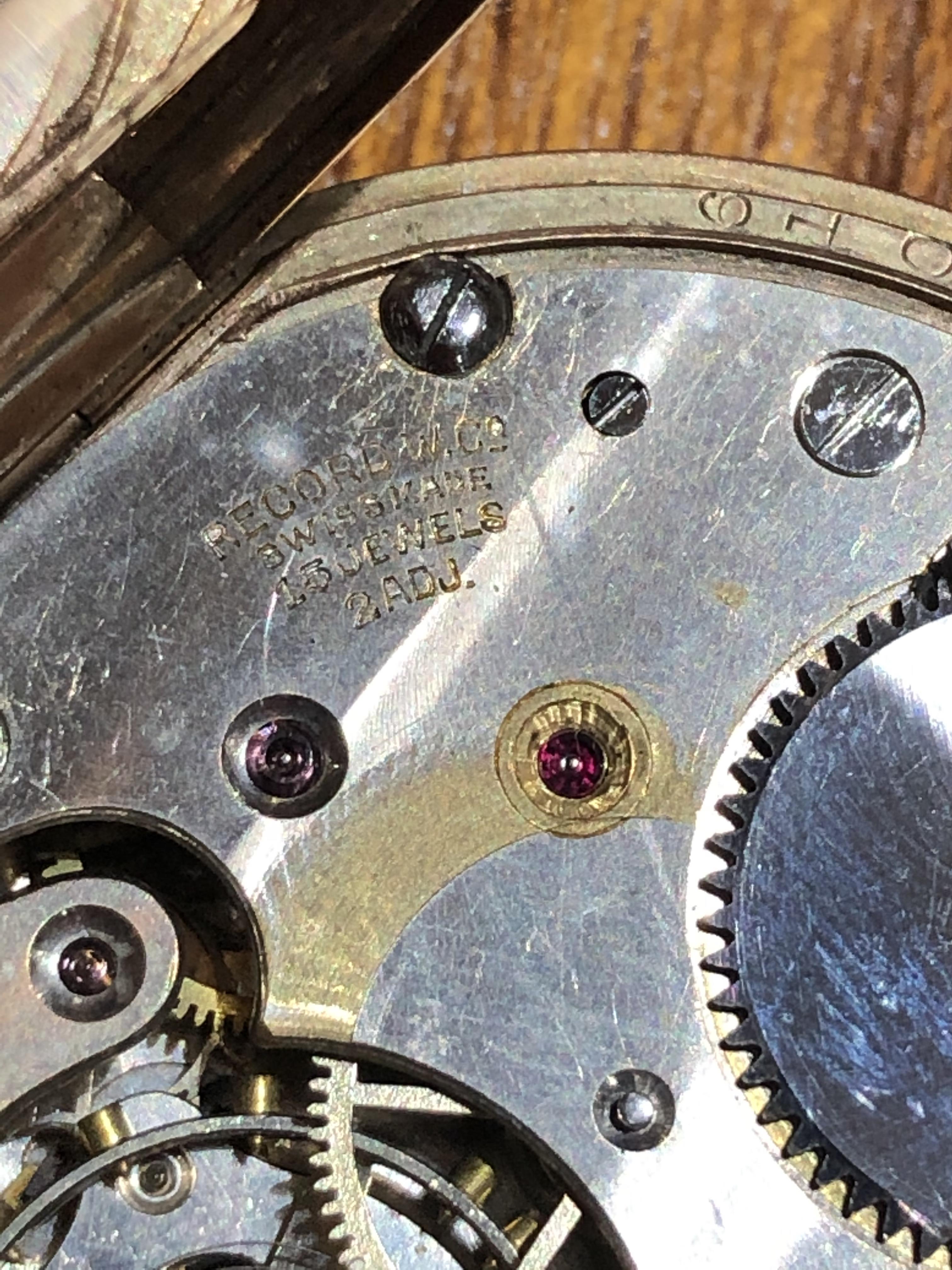 A hallmarked 9ct gold Record pocket watch, with unsigned white enamel dial, Arabic numerals, breguet - Bild 3 aus 5