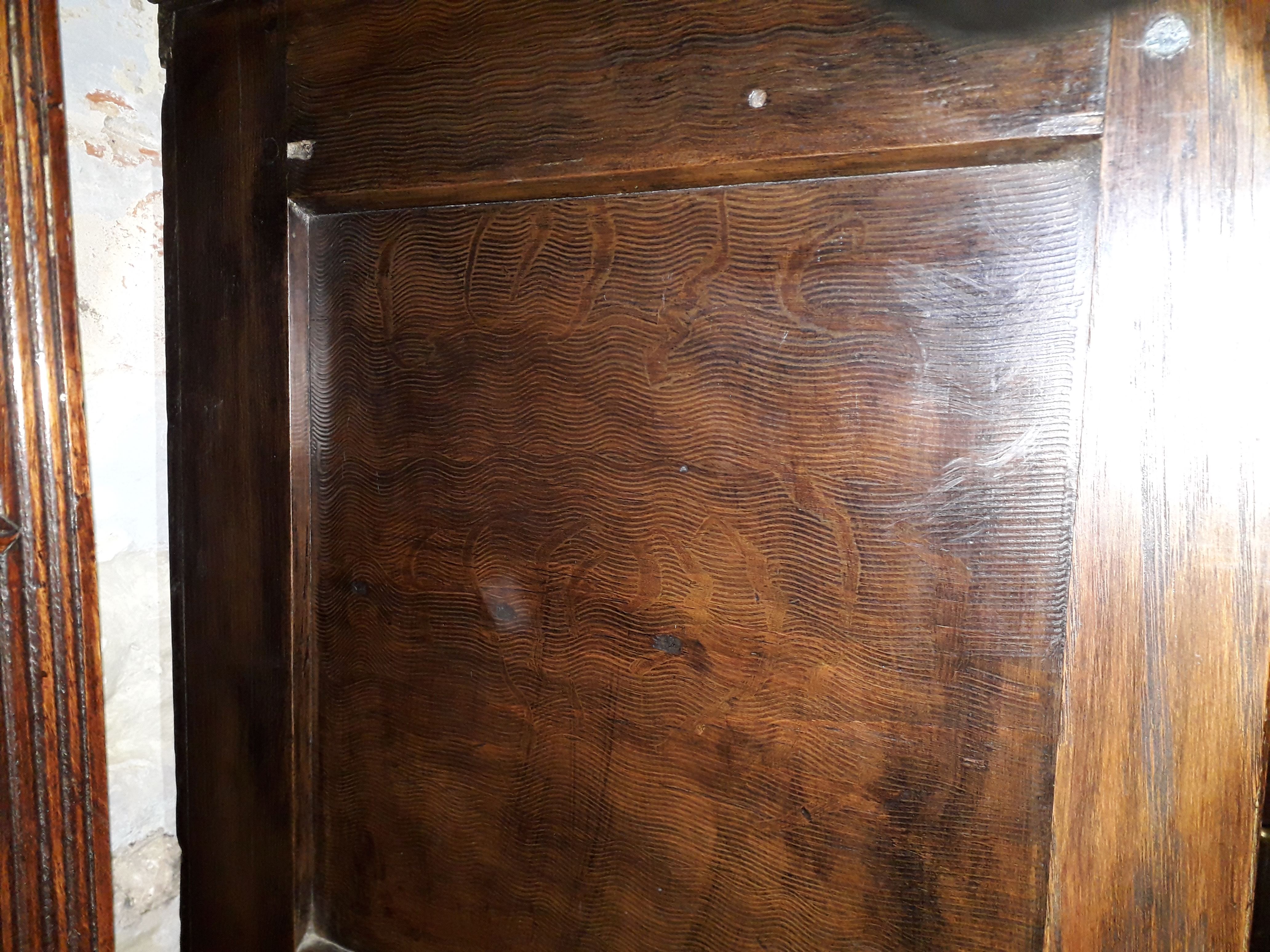 An 18th century and later oak cabinet, width 107cm, depth 47cm & height 190cm. Condition: general - Bild 6 aus 31