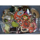 A box of costume jewellery.