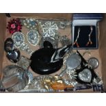 A box of silver and other costume jewellery.