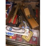 A box of tools etc Catalogue only, live bidding available via our webiste. If you require P&P please