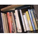 A box of books including music, birds etc Catalogue only, live bidding available via our webiste. If