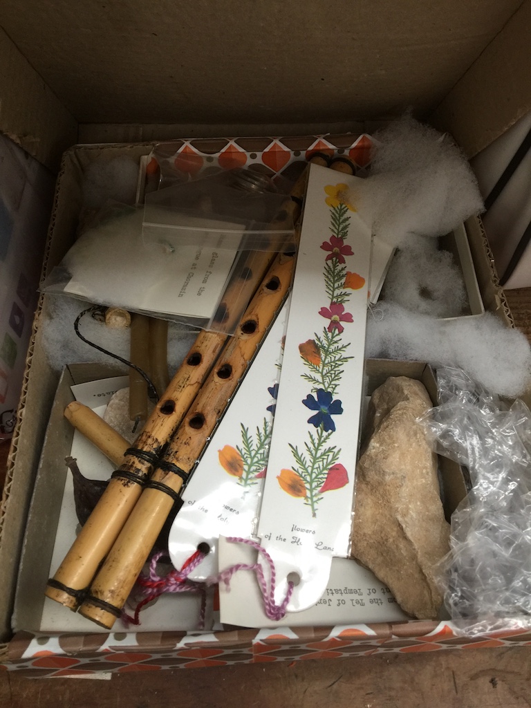 A box of artefacts from Jerusalem. Catalogue only, live bidding available via our webiste. If you